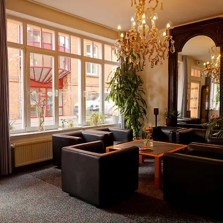 מלון Ringhotel Altstadt 4*