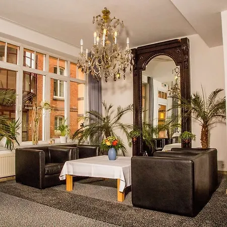 Ringhotel Altstadt 4*